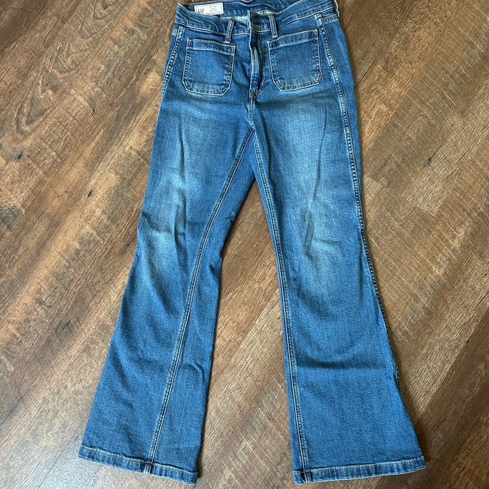 Size 27 GAP Women's Vintage Blue Flare Jeans